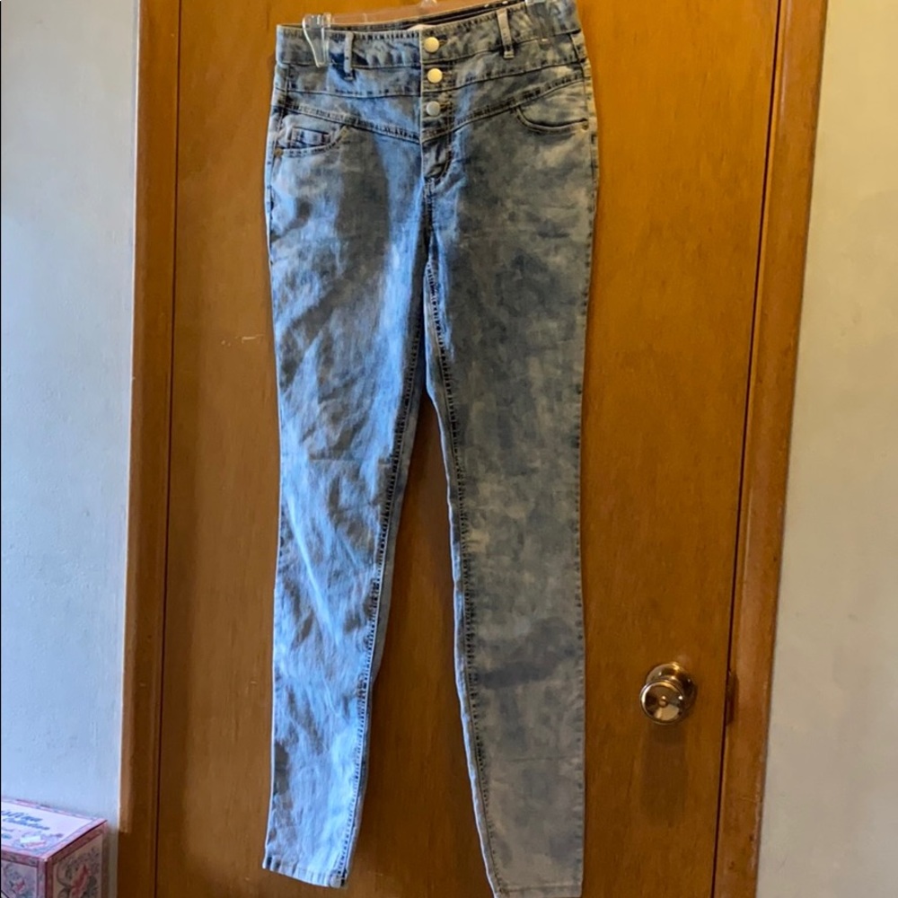 High wasted BONGO acid washed jeans